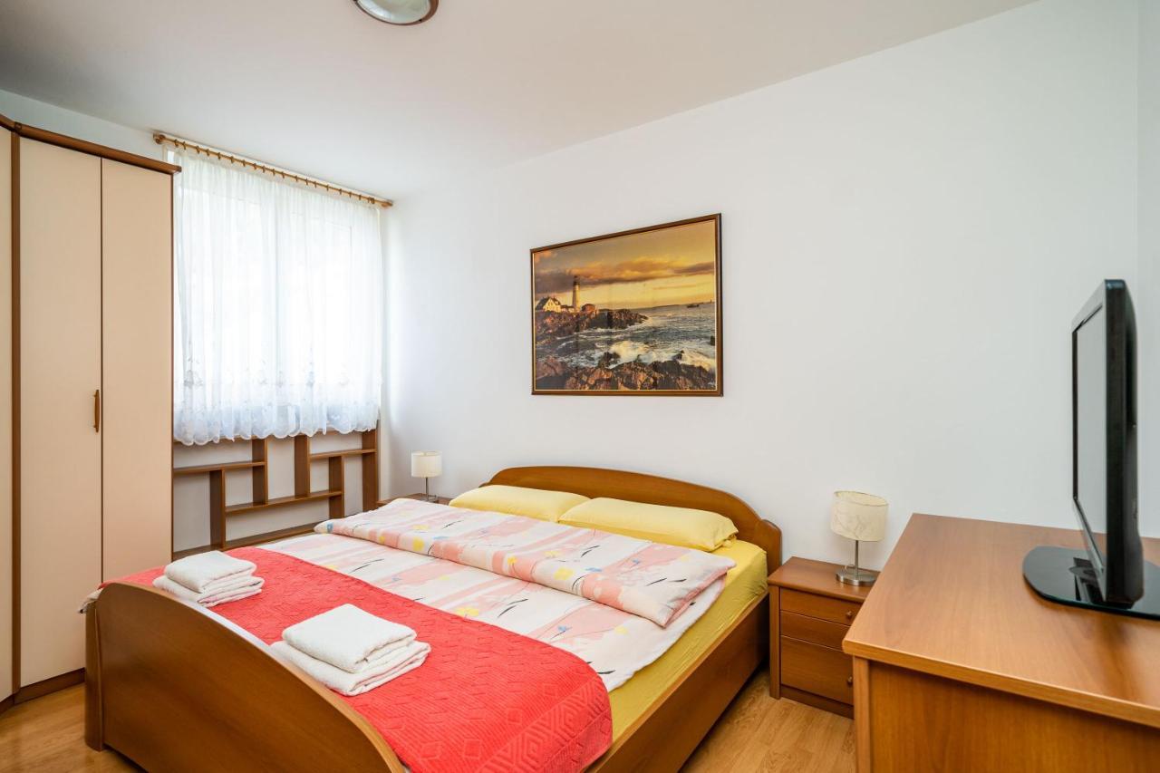 Spacious Three Bedroom Apartment Dubrovnik Exterior photo