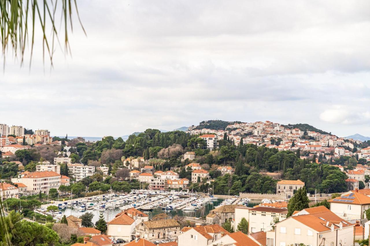 Spacious Three Bedroom Apartment Dubrovnik Exterior photo