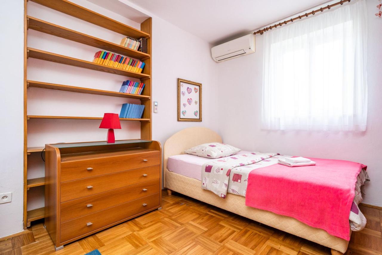 Spacious Three Bedroom Apartment Dubrovnik Exterior photo